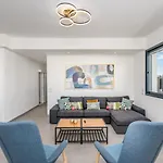 Superb Penthouse North Tel Aviv